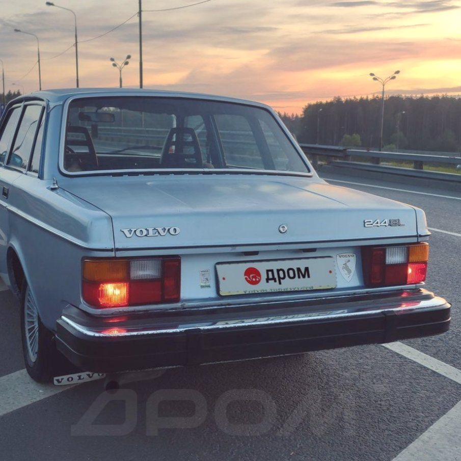 Volvo 240