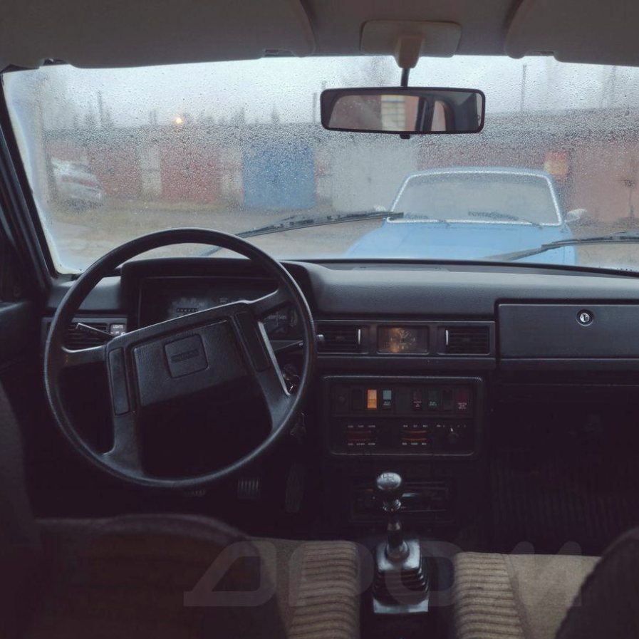 Салон Volvo 240